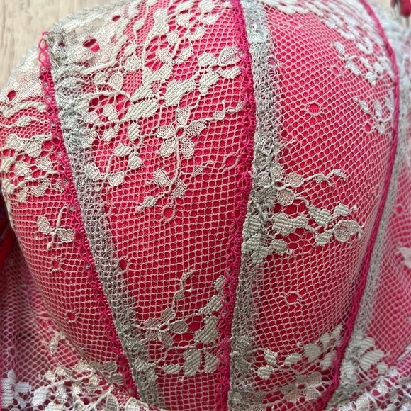 New Elle Macpherson Intimates DENTELLE contour underwire bra.36D style:E72-261 - Picture 2 of 4